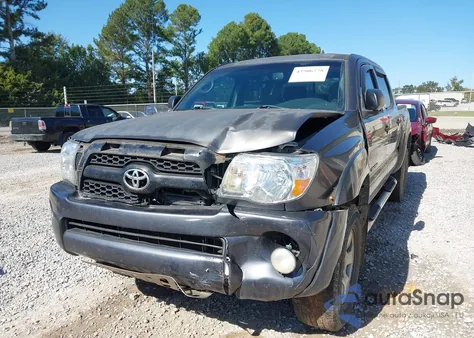 2011 Toyota Tacoma Prerunner V6 z USA, uszkodzony, nr VIN 5TFJU4GN3BX011764